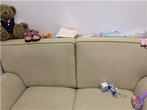 低价出售沙发，床垫